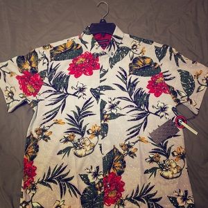 *NWT* Men’s floral print button down shirt